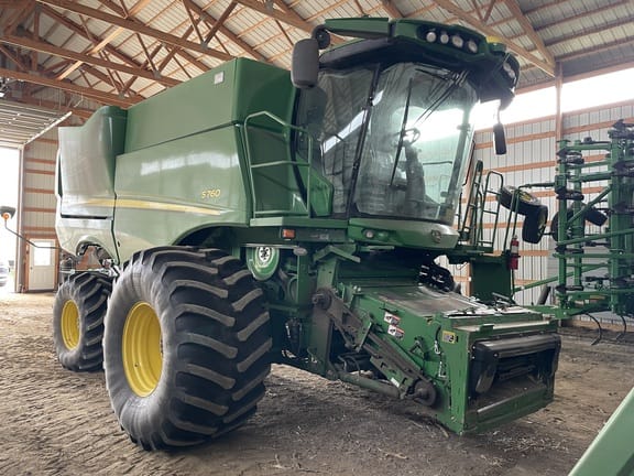 2021 John Deere S760 Equipment Image0