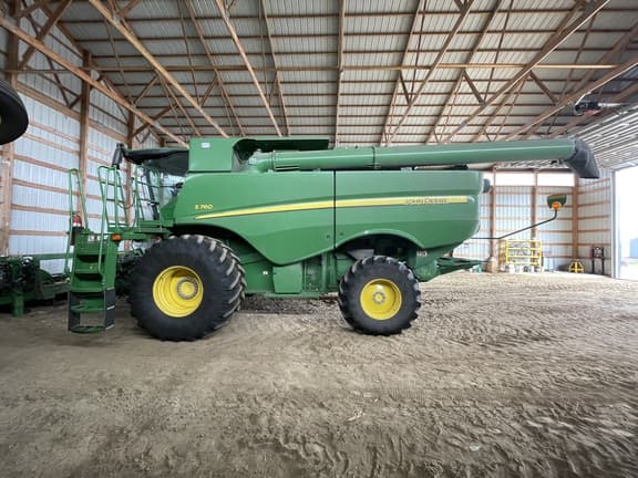 Image of John Deere S760 equipment image 3