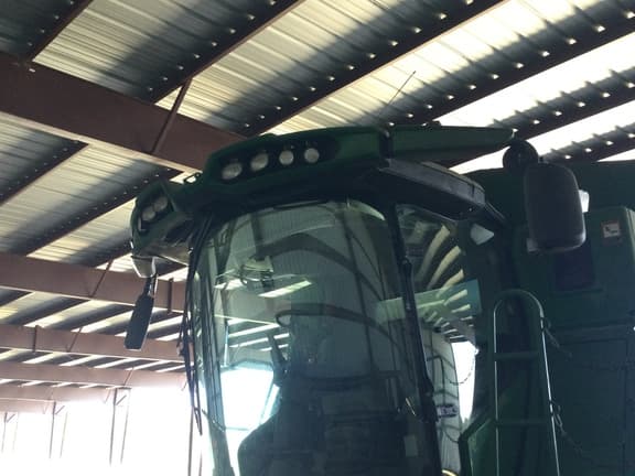 Image of John Deere S760 equipment image 3