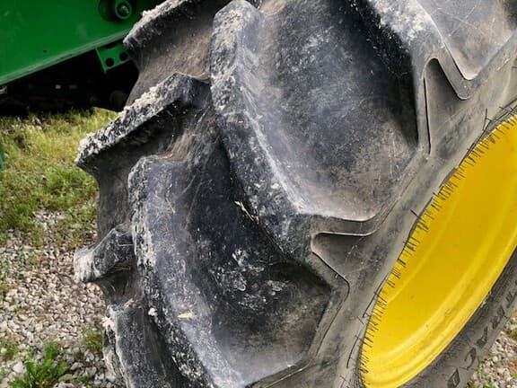 Image of John Deere S770 equipment image 4