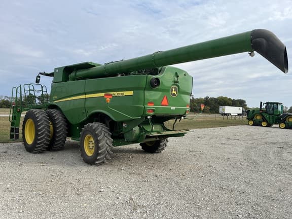 Image of John Deere S770 equipment image 4
