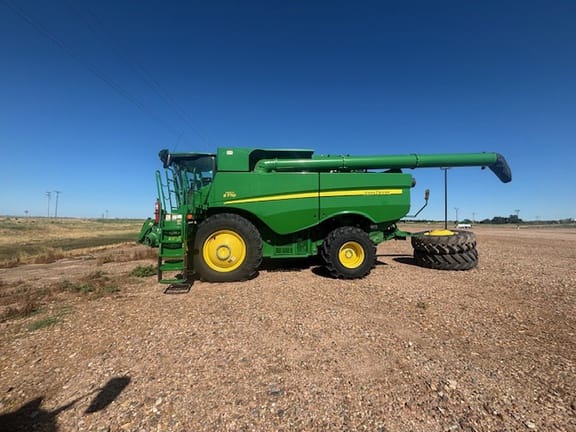 2021 John Deere S770 Equipment Image0
