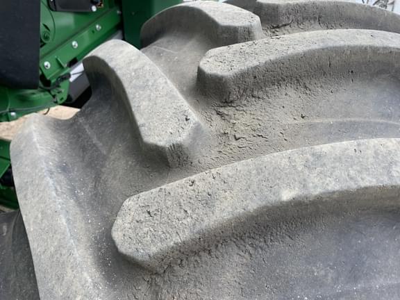 Image of John Deere S780 equipment image 4