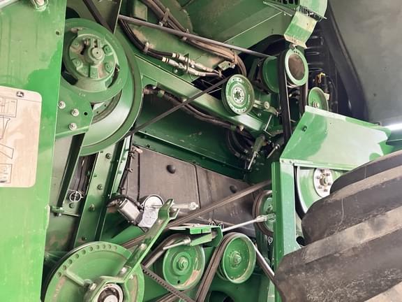 Image of John Deere S780 equipment image 3
