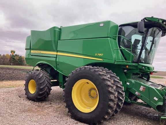 2021 John Deere S780 Equipment Image0