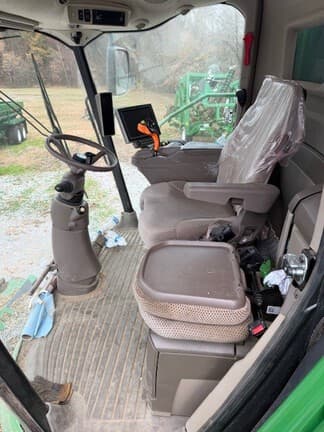 Image of John Deere S780 equipment image 4