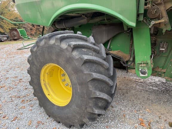 Image of John Deere S780 equipment image 2