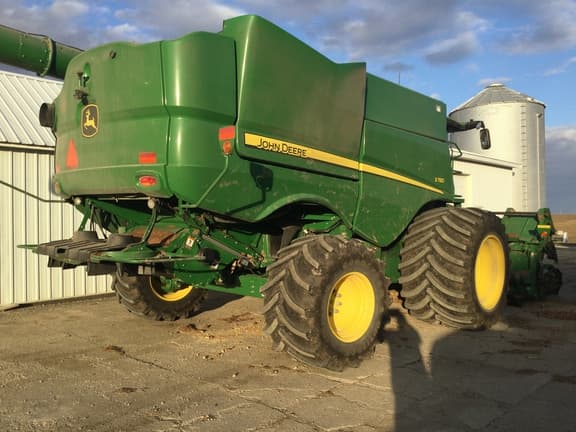 Image of John Deere S780 equipment image 1