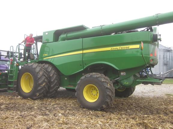 Image of John Deere S780 equipment image 3