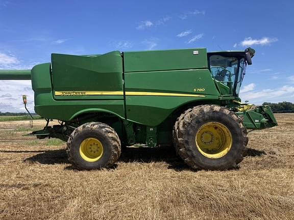 Image of John Deere S780 Primary image