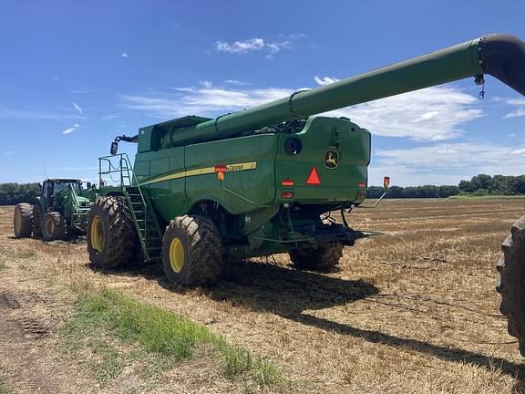 Image of John Deere S780 equipment image 1