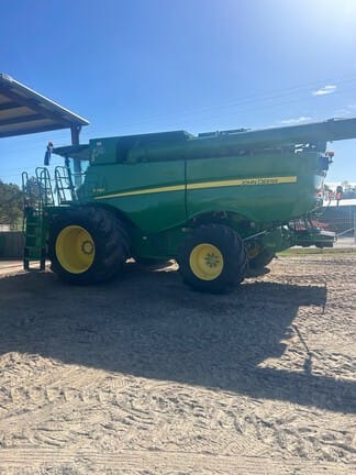 2021 John Deere S790 Equipment Image0