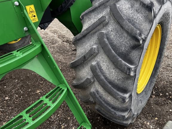 Image of John Deere W155 equipment image 4
