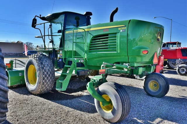 Image of John Deere W260 equipment image 2