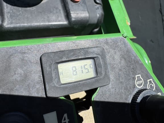 Image of John Deere W48R equipment image 4
