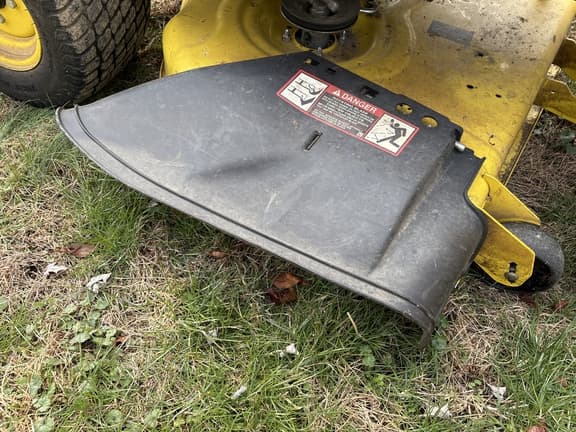 Image of John Deere X354 equipment image 2