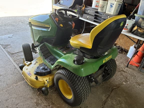 Image of John Deere X390 equipment image 2