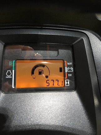 Image of John Deere X570 equipment image 4