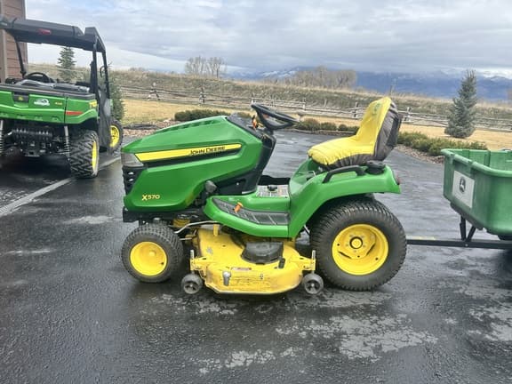 Image of John Deere X570 equipment image 1