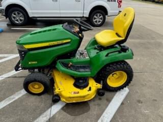 Image of John Deere X580 equipment image 2