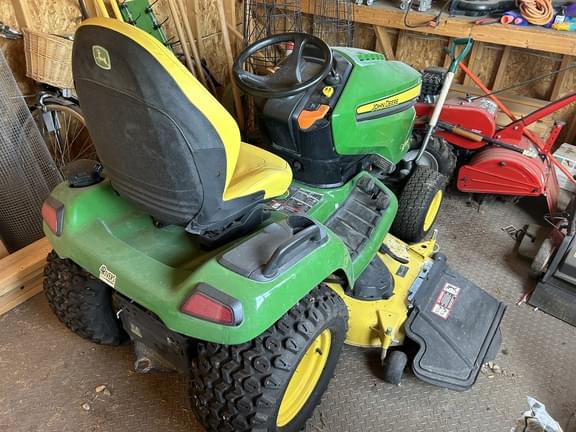 Image of John Deere X590 equipment image 3