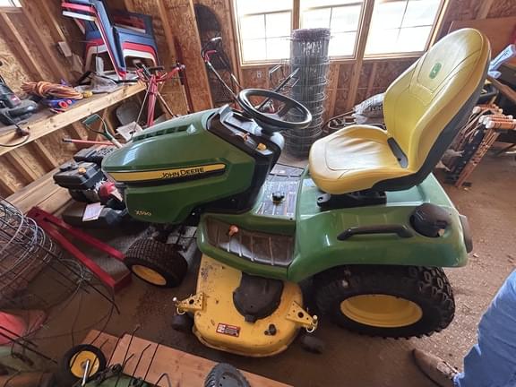 Image of John Deere X590 equipment image 1