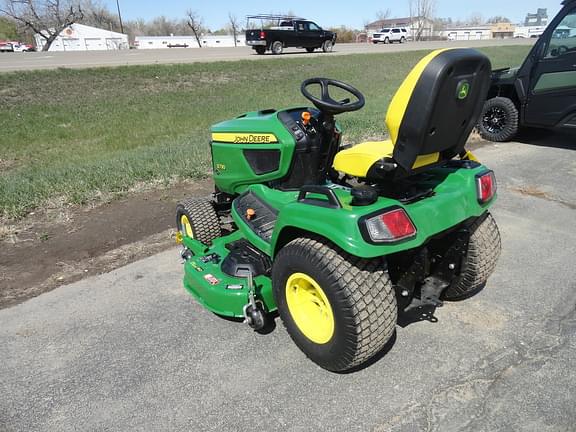 Image of John Deere X730 equipment image 3