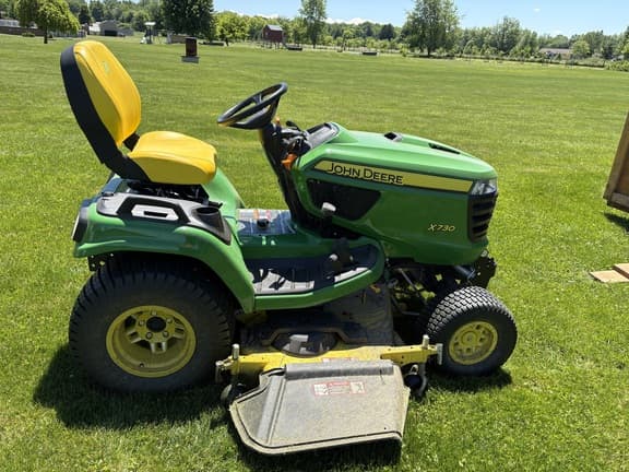 Image of John Deere X730 Primary image
