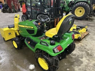 Image of John Deere X738 equipment image 4