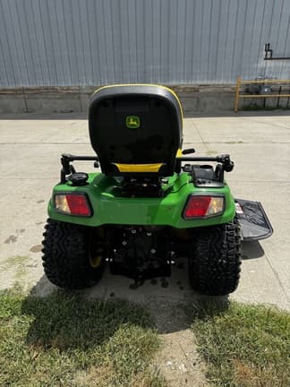 Image of John Deere X739 equipment image 4