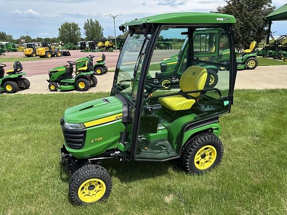 Image of John Deere X739 Primary image