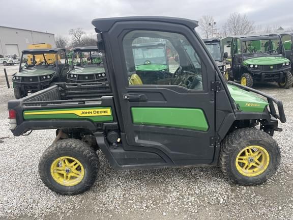 Image of John Deere XUV 835M equipment image 4