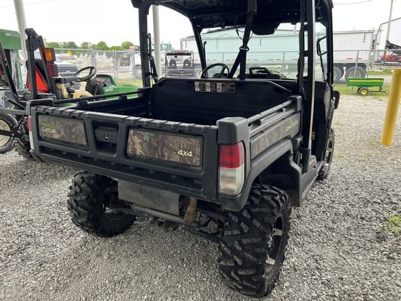 Image of John Deere XUV 835M equipment image 4