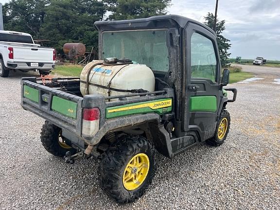 Image of John Deere XUV 835M equipment image 3
