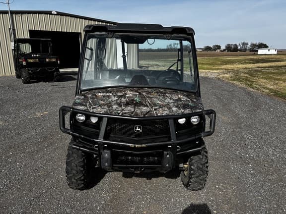 Image of John Deere XUV 835M equipment image 1