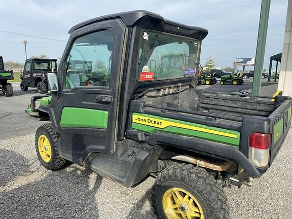 Image of John Deere XUV 835M equipment image 2