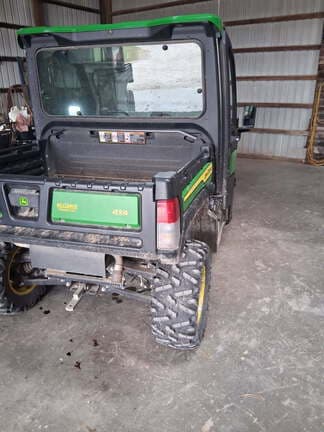 Image of John Deere XUV 835R equipment image 4