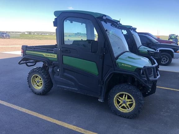 Image of John Deere XUV 835R Primary image