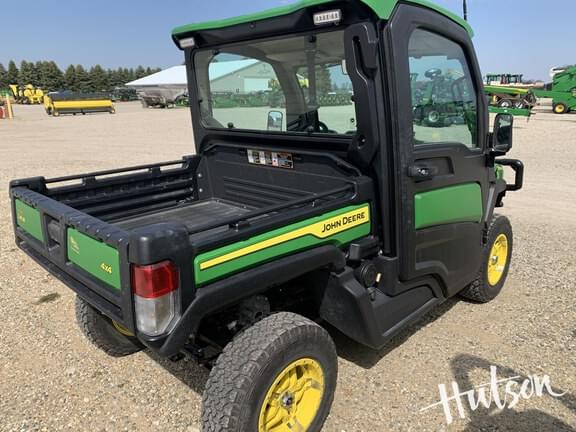 Image of John Deere XUV 835R equipment image 2