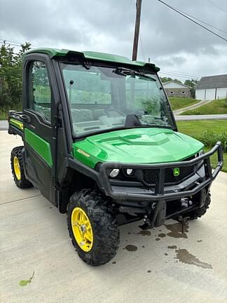Image of John Deere XUV 835R Image 0