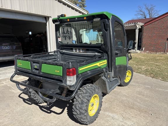 Image of John Deere XUV 835R equipment image 4