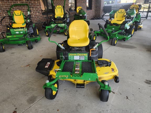 Image of John Deere Z375R equipment image 1