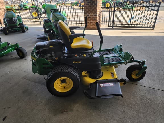 Image of John Deere Z375R equipment image 2