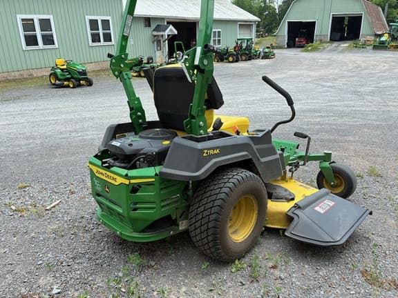 Image of John Deere Z515E equipment image 4