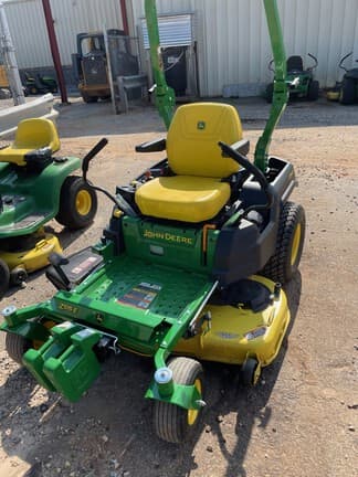 Image of John Deere Z515E equipment image 2