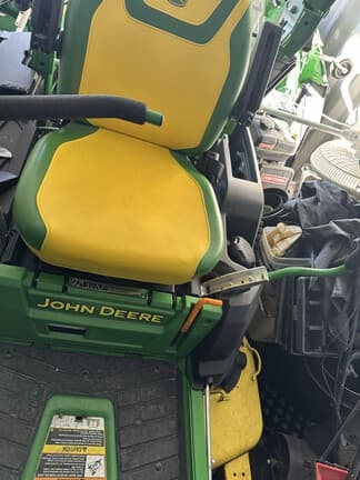 Image of John Deere Z545R equipment image 1