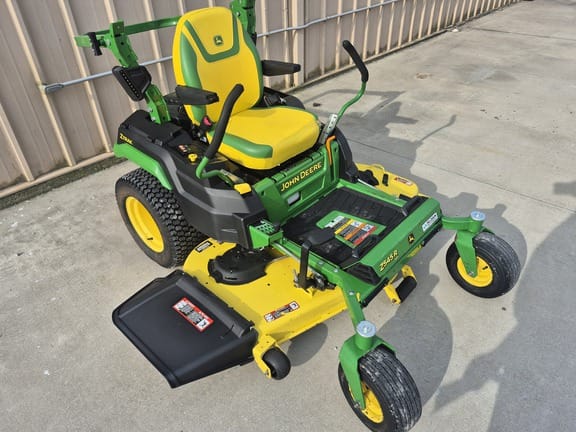 Main image John Deere Z545R