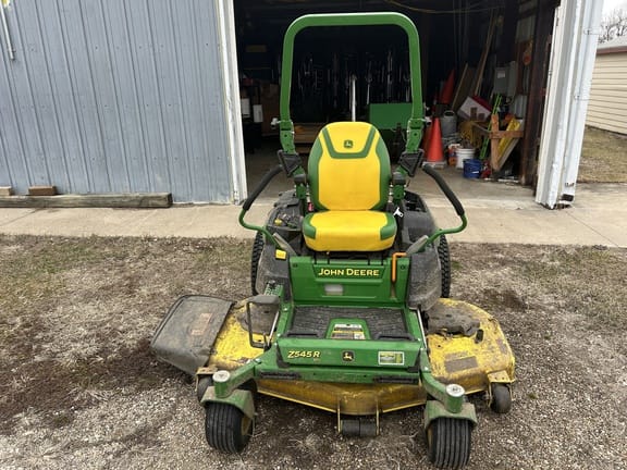 2021 John Deere Z545R Equipment Image0