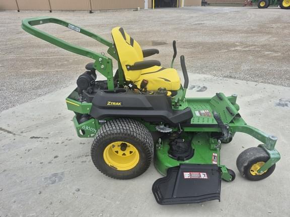 Image of John Deere Z740R equipment image 3