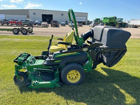 Image of John Deere Z930R equipment image 1